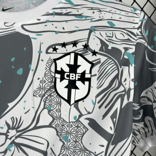 Camisa Brasil Seleção Brasileira Concept Arara Azul Versão Torcedor Masculina Branca 2026 Nike - Imagem 4