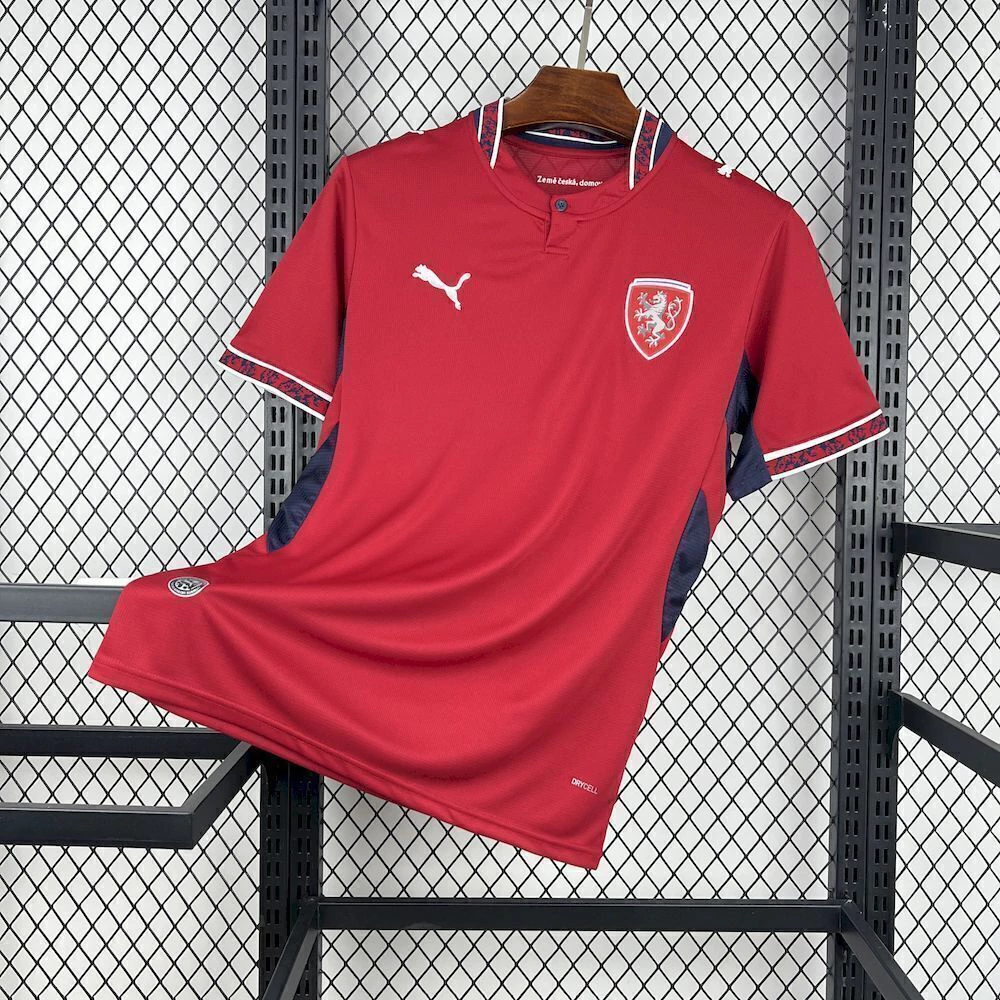 camisa-selecao-republica-tcheca-2026-vermelha-torcedor-masculina-schick-soucek-coufal-1-766c919fea3524e45e17693068852512-1024-1024 Camisa Seleção Rep. Tcheca Home Versão Torcedor Copa Do Mundo 2026 Vermelha Puma - Imagem 1