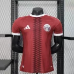 Camisa Seleção Catar Home Versão Jogador Copa Do Mundo 2026 Vermelha Adidas