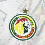 Camisa Seleção Senegal Home Dupla-Face Versão Torcedor Copa Do Mundo 2026 Branca Puma - Imagem 2