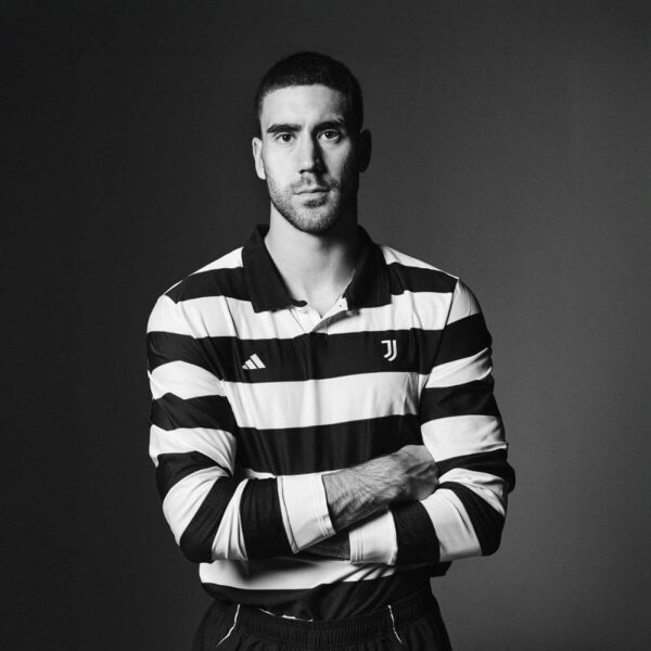 Camisa Juventus 4th Torcedor Parceria Studio Sgura 2026 Adidas - Imagem 3