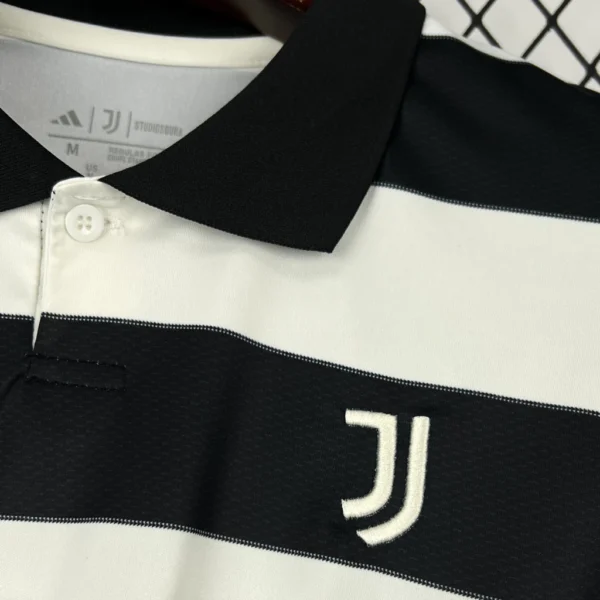 Camisa Juventus 4th Torcedor Parceria Studio Sgura 2026 Adidas - Imagem 4