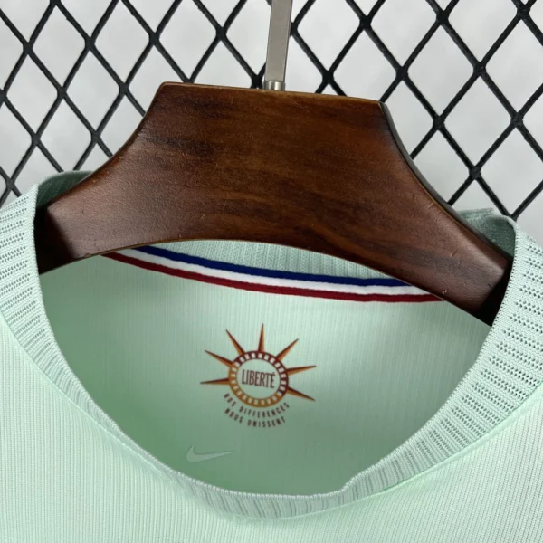 Camisa Seleção França Away Versão Torcedor Copa Do Mundo 2026 Branca Nike - Imagem 3