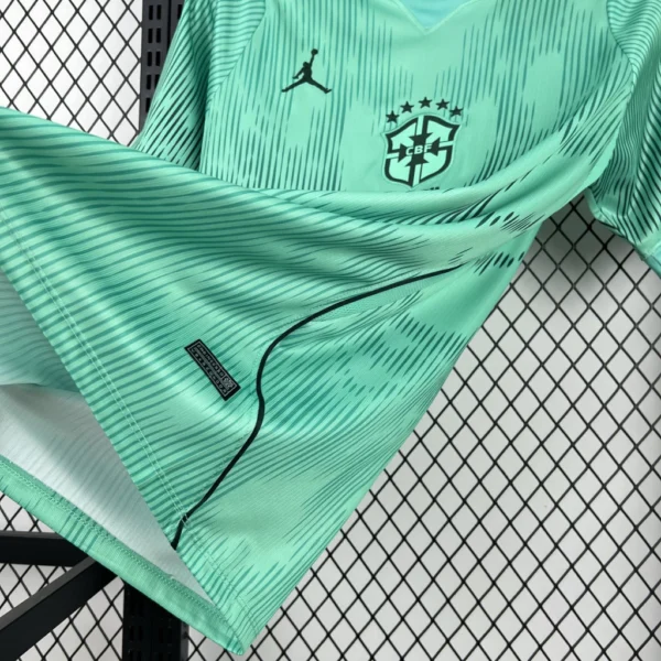 Camisa Brasil Seleção Brasileira Goleiro Torcedor Copa do Mundo 2026 Jordan Verde Nike - Imagem 2