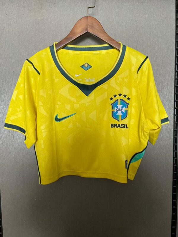 Cropped Brasil Home Amarela Com Manga Feminina Copa do Mundo 2026 Nike - Imagem 2