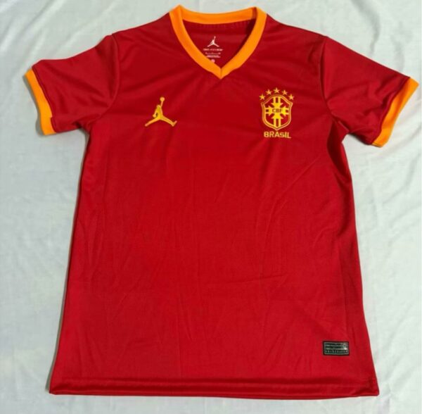 Camisa Brasil Seleção Brasileira Concept Torcedor Jordan Vermelha Nike - Imagem 6