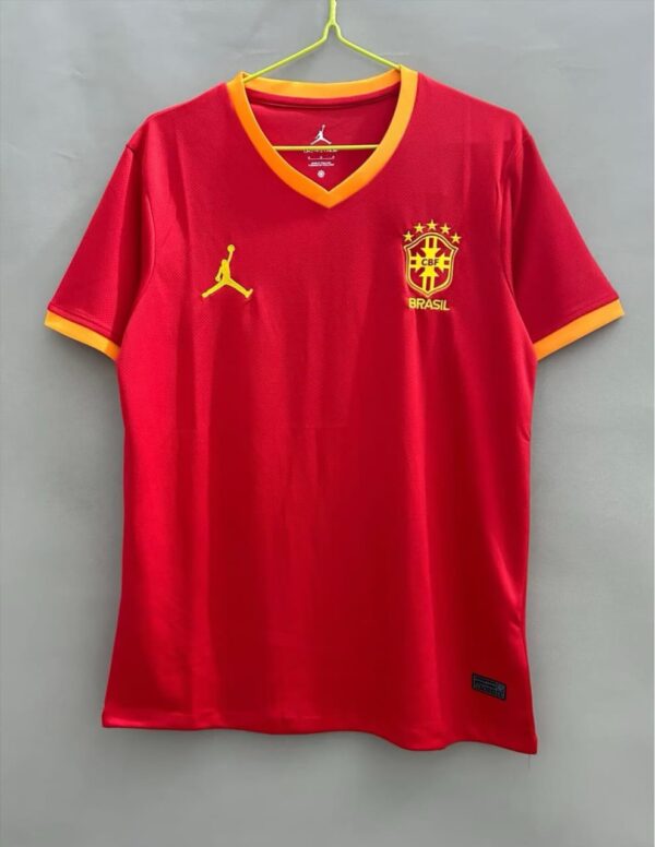 Camisa Brasil Seleção Brasileira Concept Torcedor Jordan Vermelha Nike - Imagem 5