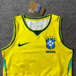 Cropped Brasil Home Amarela Sem Manga Feminina Copa do Mundo 2026 Nike