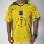 Camisa Retrô Clássica Seleção Brasileira Brasil – Nike – Adriano 7 – Amarela – 2004 – Total 90