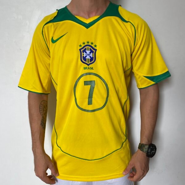 Camisa Retrô Clássica Seleção Brasileira Brasil – Nike – Amarela – 2004 – Total 90 - Imagem 16