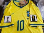 Camisa Brasil Seleção Brasileira Home Jogador Copa do Mundo 2026 Amarela Nike - Imagem 27
