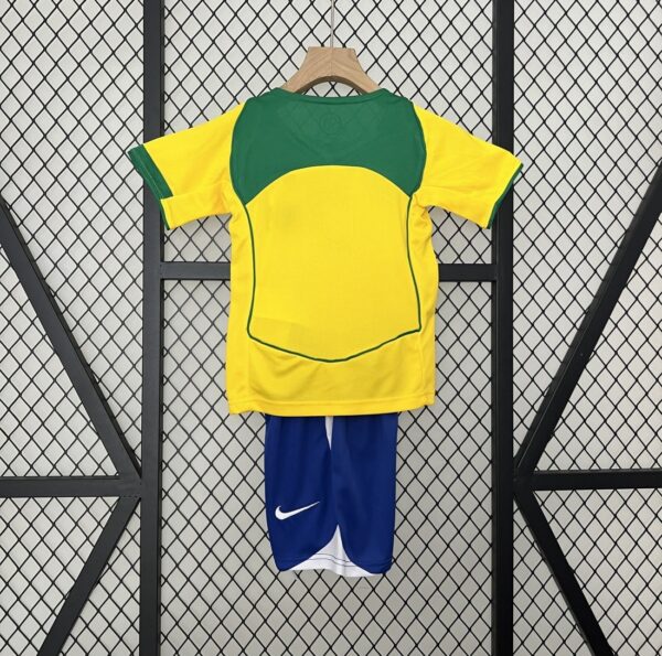 Kit Conjunto Infantil Crianças Camisa e Calção Brasil Retrô Home Infantil 2004 Nike - Imagem 2