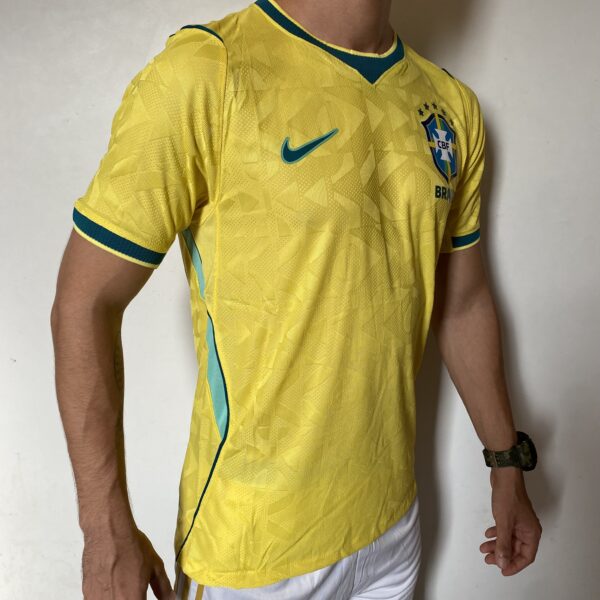 Camisa Brasil Seleção Brasileira Home Jogador Copa do Mundo 2026 Amarela Nike - Imagem 7