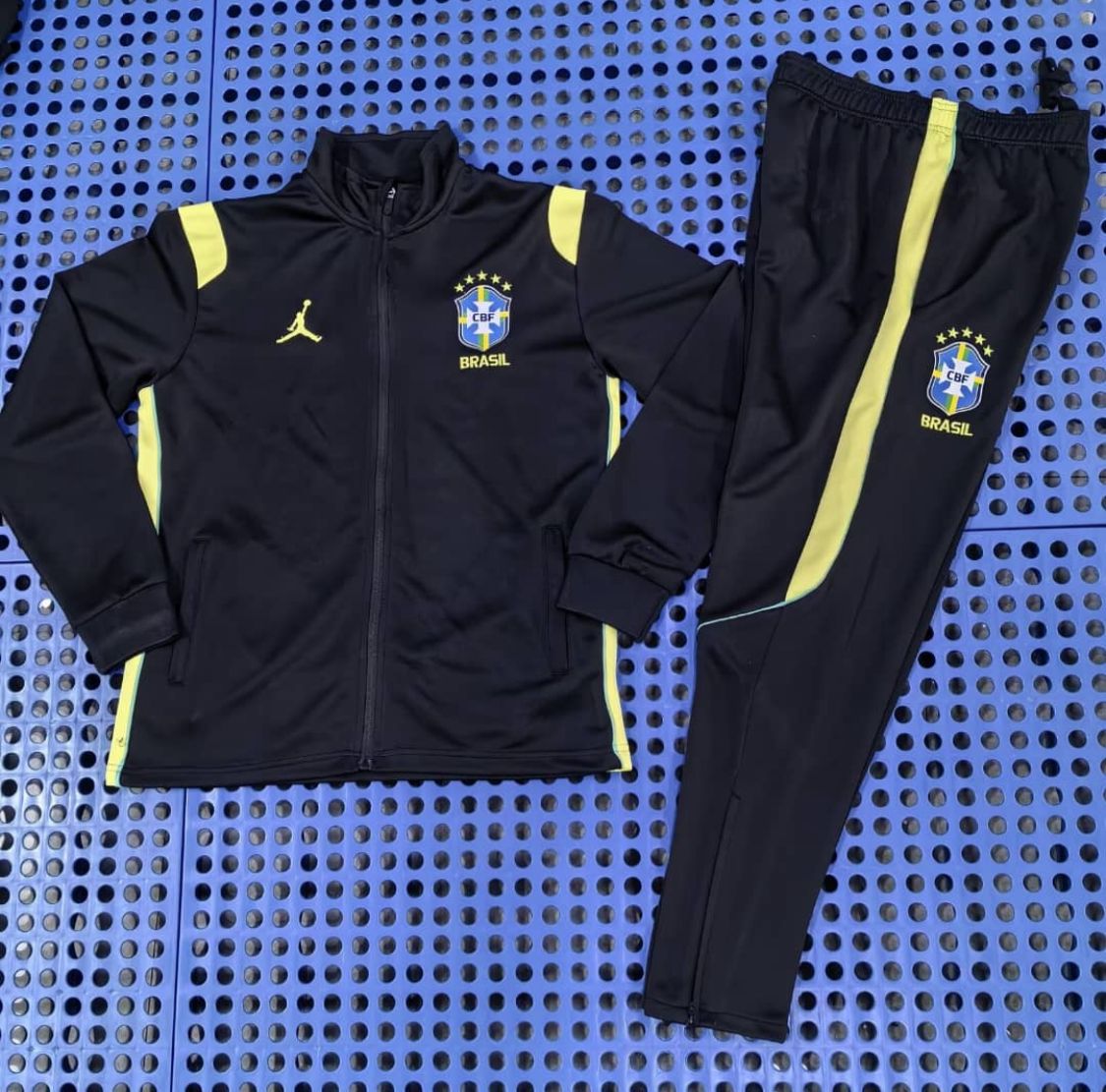 Kit Casaco e Calça Brasil Seleção Brasileira Manga Longa 2026 Jordan Preto