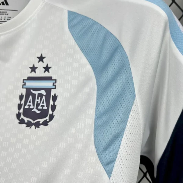 Camisa Seleção Argentina Treino Versão Torcedor Copa Do Mundo 2026 Branco Adidas - Imagem 2