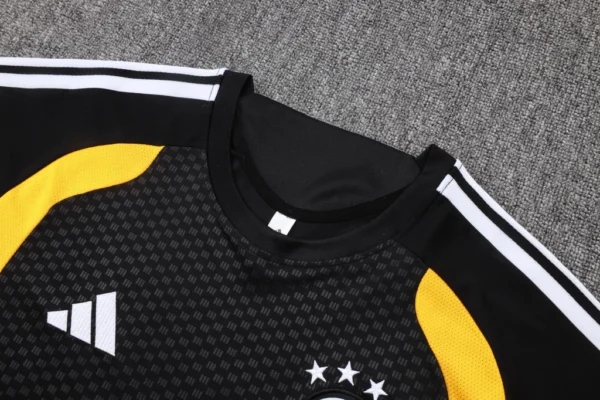 Camisa Seleção Alemanha Pré-Jogo Versão Torcedor Copa Do Mundo 2026 Preto Adidas - Imagem 2