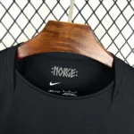 Camisa Seleção Noruega Away Versão Torcedor Copa Do Mundo 2026 Preta Nike - Imagem 3