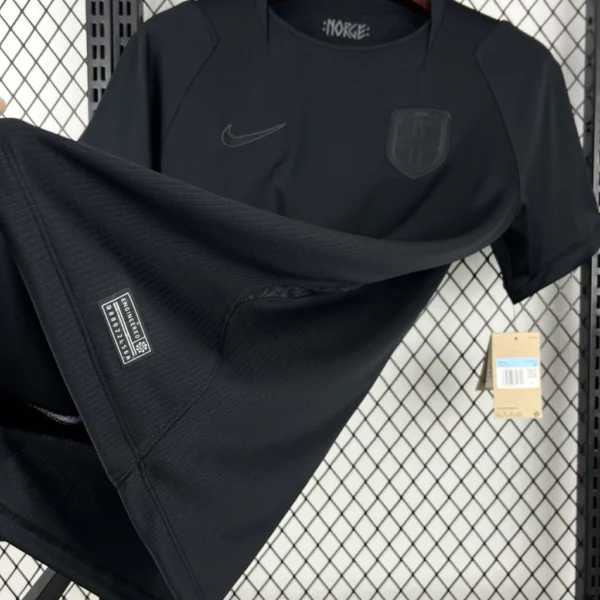 Camisa Seleção Noruega Away Versão Torcedor Copa Do Mundo 2026 Preta Nike - Imagem 2