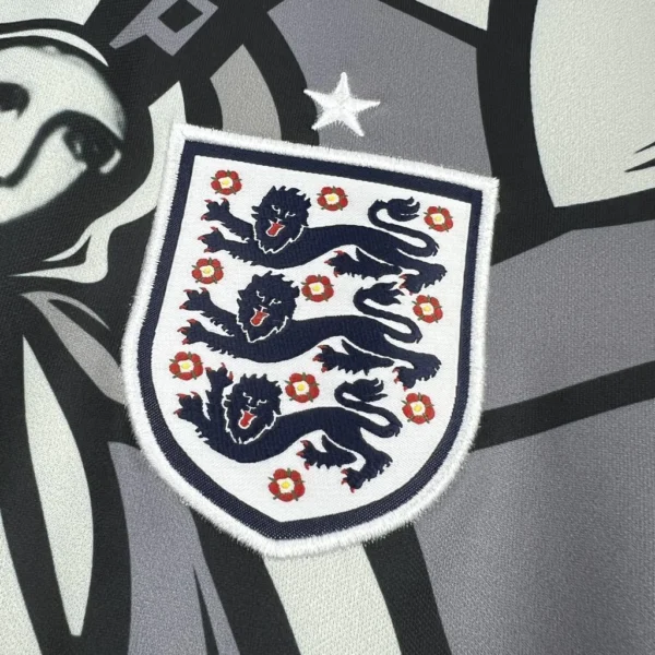 Camisa Seleção Inglaterra Treino Versão Torcedor Copa Do Mundo 2026 Palace x Nike - Imagem 5