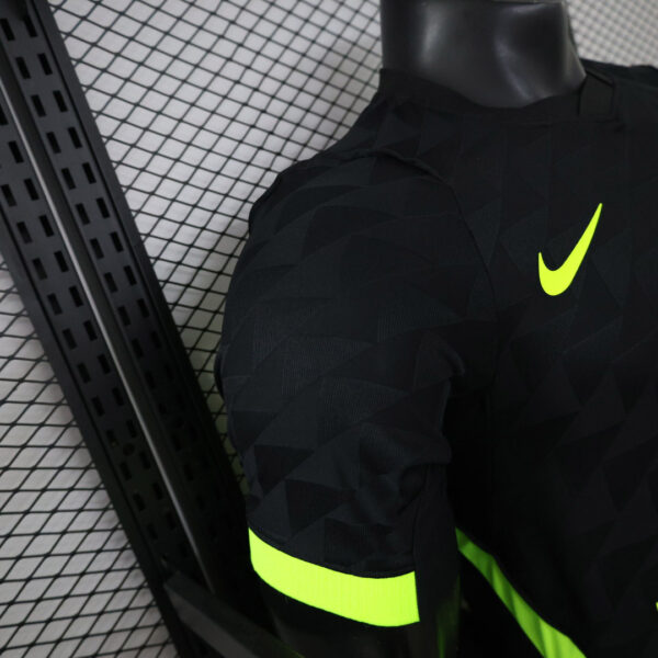 Camisa Atlético Madrid Away Versão Jogador 2026/27 Preta Nike - Imagem 5
