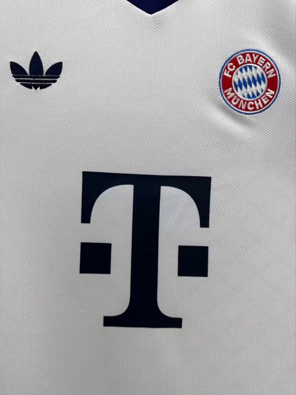 Camisa Bayern Muniche Away Versão Torcedor 2026/27 Branca Adidas - Imagem 4