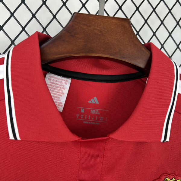 Camisa Manchester United Home Versão Torcedor 2026/27 Vermelha Adidas - Imagem 5