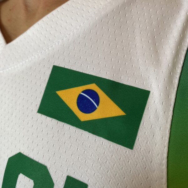 Camiseta Regata Basquete Brasil Olimpíadas Gui Santos 11 2024 Paris Branca 2024-2025 Nike - Imagem 3