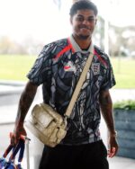 Camisa Seleção Inglaterra Versão 1 Torcedor Copa Do Mundo 2026 Palace x Nike - Imagem 3