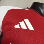 Camisa Arsenal Home Versão Jogador 2026/27 Vermelha Adidas - Imagem 5