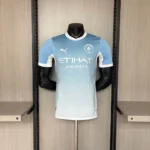Camisa Manchester City Home Versão Jogador 2026/27 Azul Puma