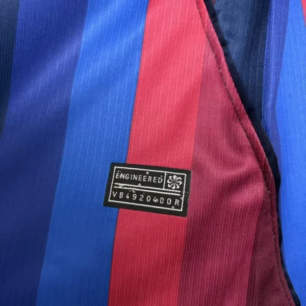 Camisa Barcelona Home Versão Torcedor 2026/27 Nike - Imagem 7