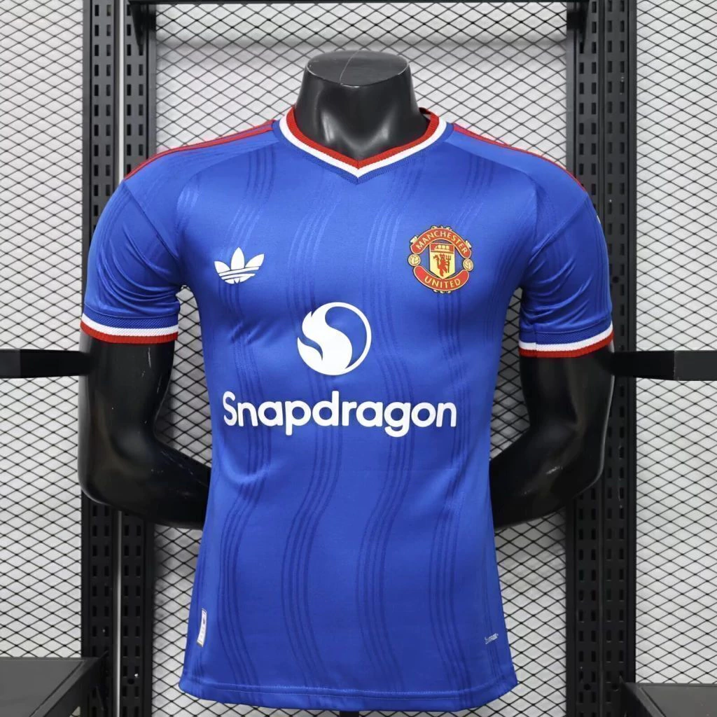 Camisa Manchester United Away Versão Jogador 2026/27 Azul Adidas