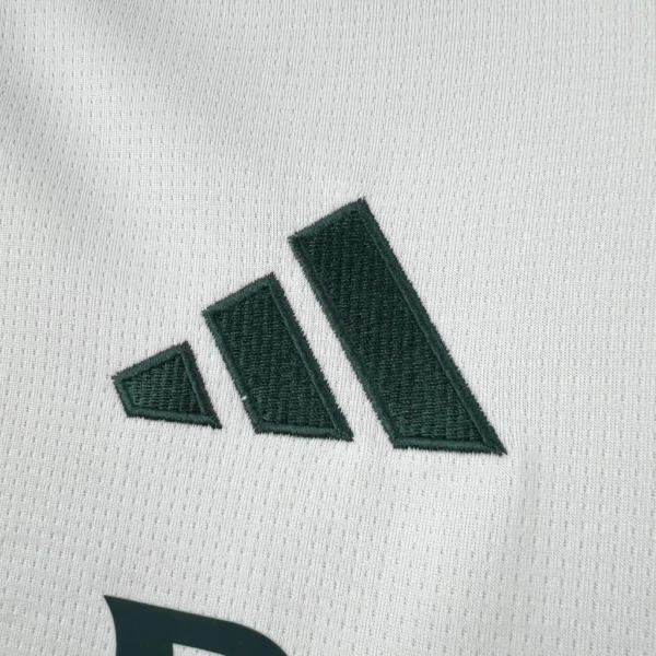 Camisa Real Madrid Home Versão Torcedor 2026/27 Branca Adidas - Imagem 3