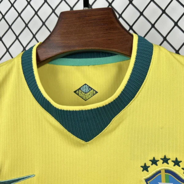 Kit Conjunto Infantil Crianças Camisa e Calção Brasil Retrô Home Infantil Copa do Mundo 2026 Nike - Imagem 3