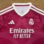 Camisa Real Madrid Thrid Versão Torcedor 2026/27 Rosa Adidas - Imagem 9