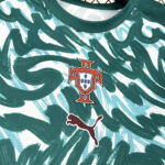 Camisa Seleção Portugal Pré-Jogo 2 Versão Torcedor Copa Do Mundo 2026 Puma - Imagem 3