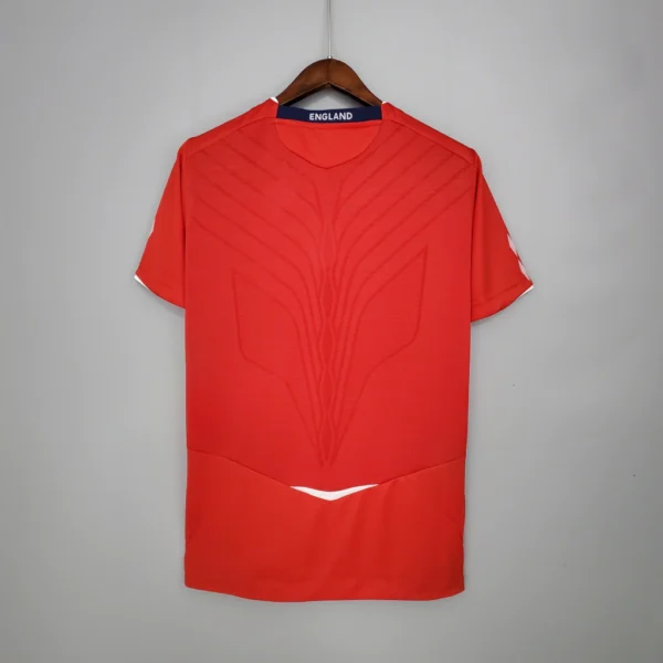 Camisa Retrô Clássica Seleção Inglaterra Away 2008 Vermelha Umbro - Imagem 4