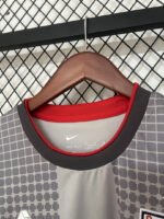 Camisa Seleção Inglaterra Pré-Jogo Versão Torcedor Copa Do Mundo 2026 Nike Palace - Imagem 2