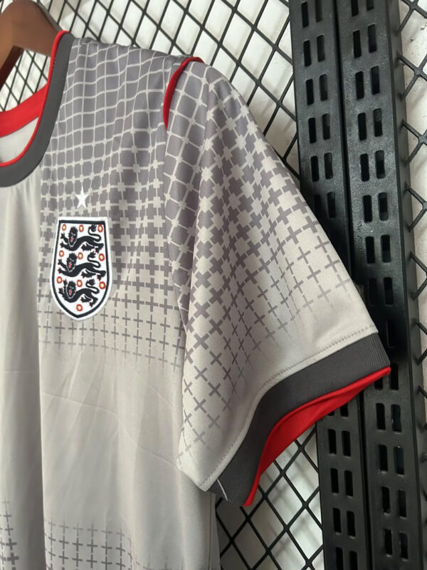 Camisa Seleção Inglaterra Pré-Jogo Versão Torcedor Copa Do Mundo 2026 Nike Palace - Imagem 5