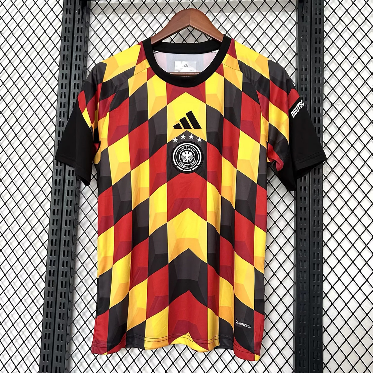 Camisa Seleção Alemanha Pré-Jogo Versão Torcedor Copa Do Mundo 2026 Adidas