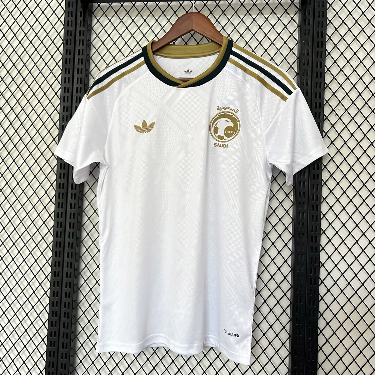 Camisa Seleção Arábia Saudita Away Versão Torcedor Copa Do Mundo 2026 Branca Adidas