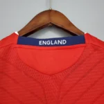 Camisa Retrô Clássica Seleção Inglaterra Away 2008 Vermelha Umbro - Imagem 3