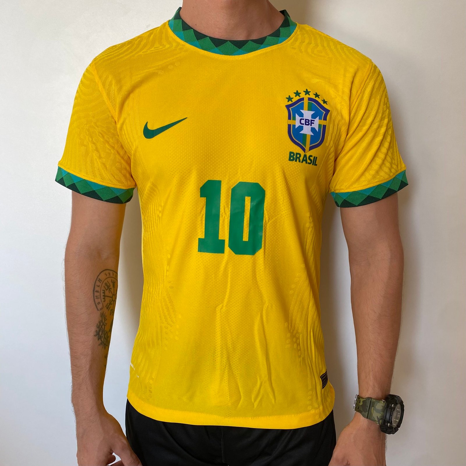 Camisa Brasil Seleção Brasileira Home Versão Jogador 2021 Amarela Nike