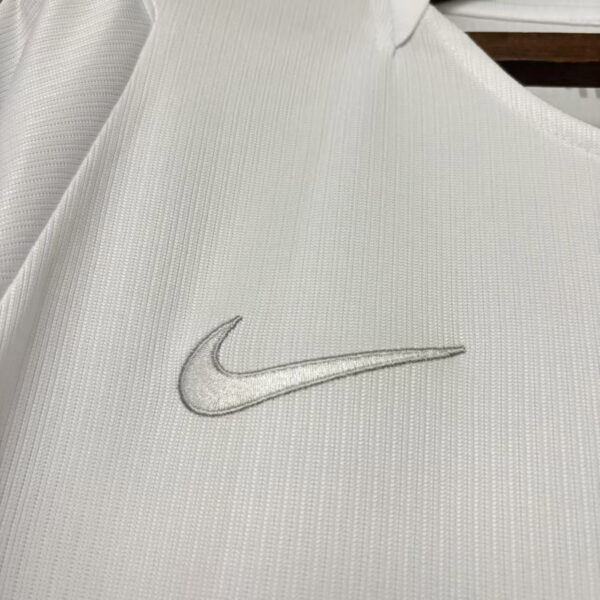 Camisa Seleção Noruega Third Versão Torcedor Copa Do Mundo 2026 Branca Nike - Imagem 4