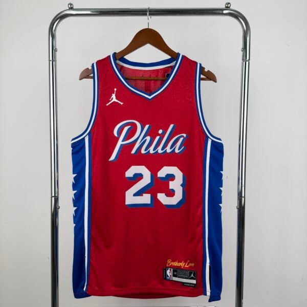 Camiseta Regata NBA Philadelphia 76ers - LeBron James 23 - Statement Vermelha 2026/27 Jordan - Imagem 15