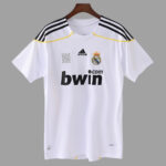 Camisa Retrô Real Madrid Home Ronaldo 7 - CR7 - 2009/2010 Adidas Branca