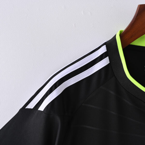Camisa Retrô Real Madrid Away Ronaldo 7 - CR7 - 2010/2011 Adidas - Imagem 7