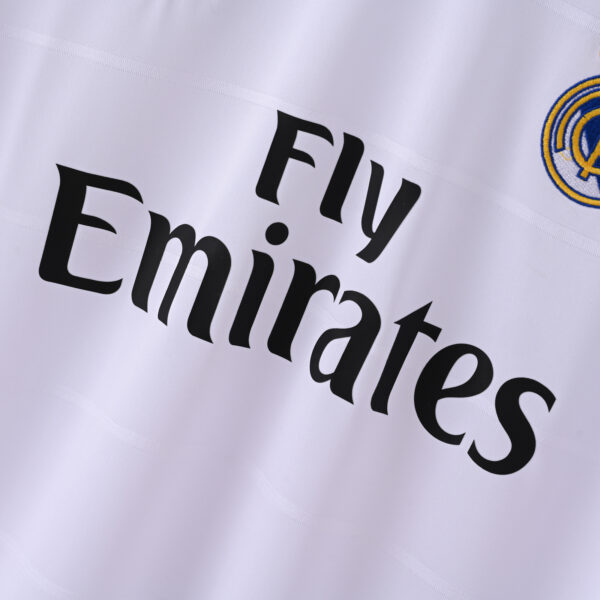 Camisa Retrô Real Madrid Home Ronaldo 7 - CR7 - 2013/2014 Adidas - Imagem 3