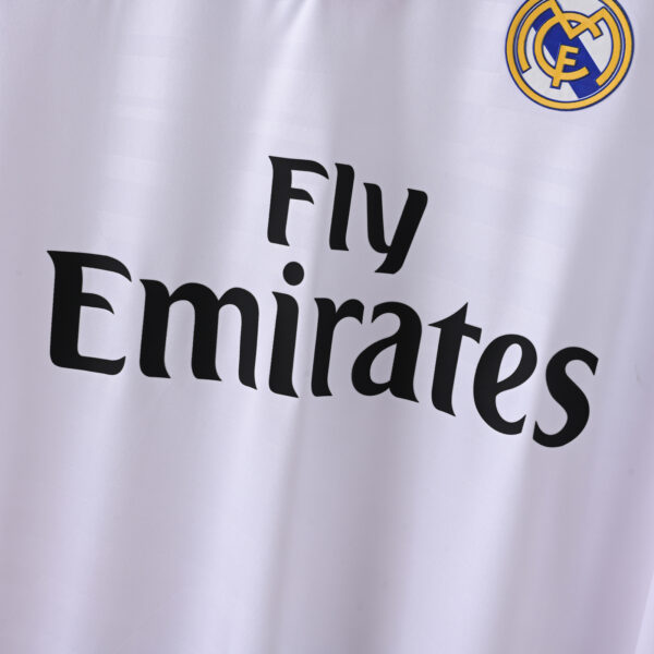 Camisa Retrô Real Madrid Home Ronaldo 7 - CR7 - 2014/2015 Adidas - Imagem 2