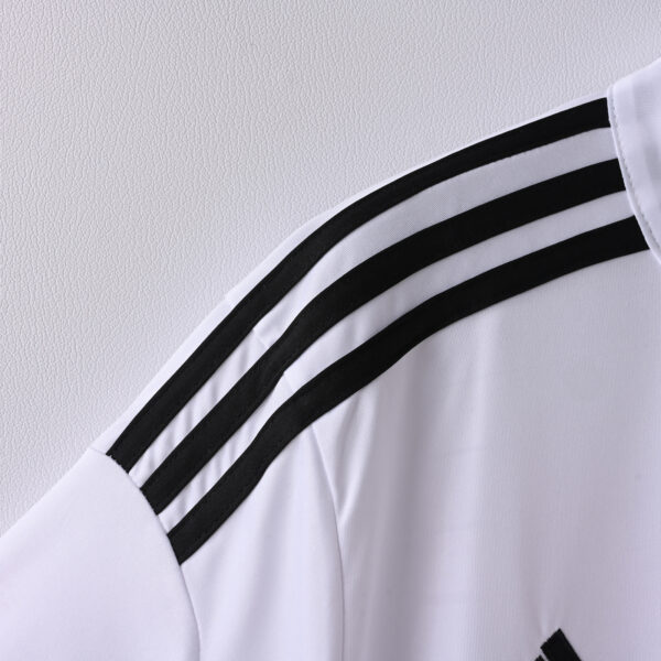 Camisa Retrô Real Madrid Home Ronaldo 7 - CR7 - 2014/2015 Adidas - Imagem 5